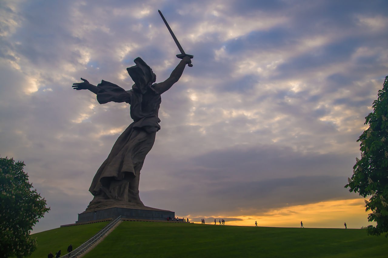 Родина-мать